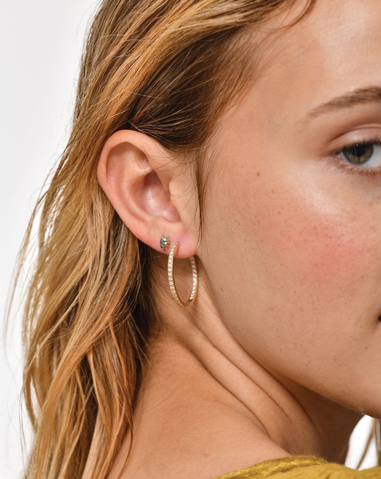 Pavé Thin Hoops