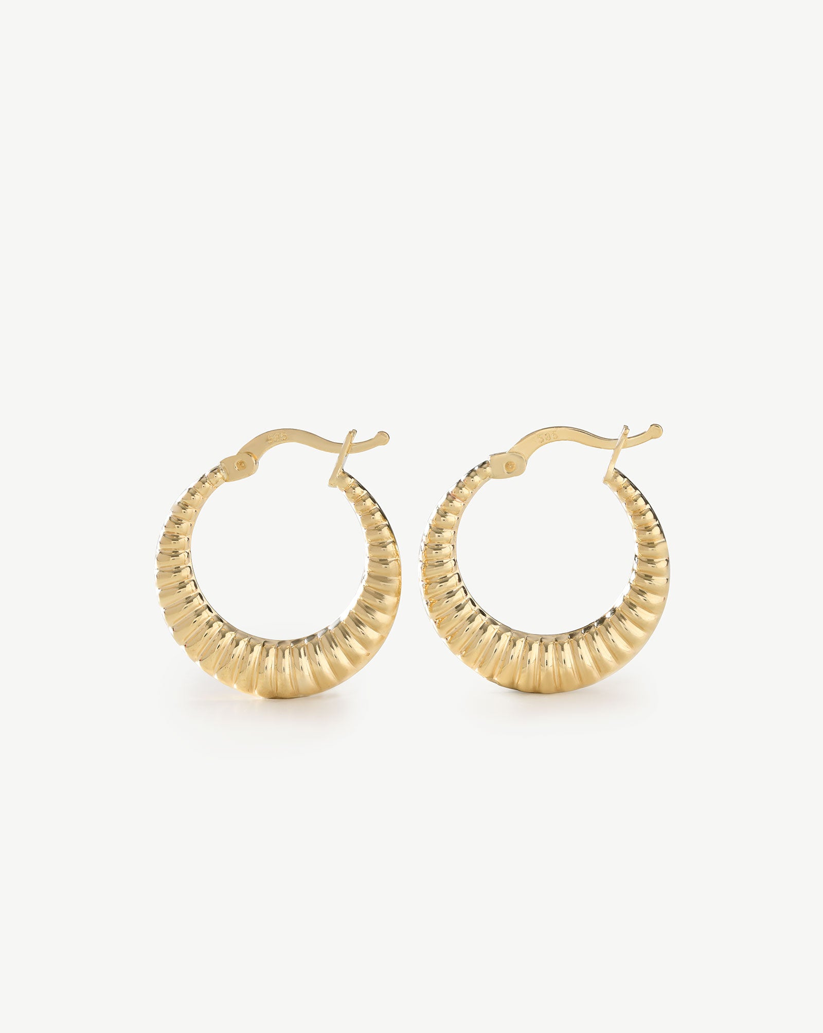 Ridged Round Hollow Hoops